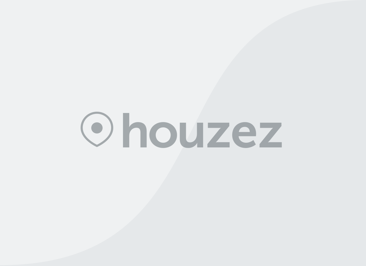 Semi-detached house with 6 rooms in Aach (DE)